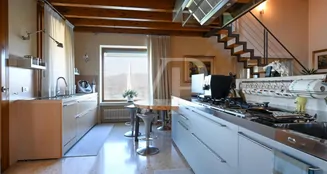 von_poll_real_estate_property_IT243551516_image_257