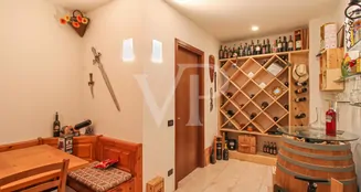 von_poll_real_estate_property_IT243551484_image_68