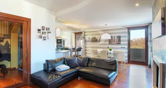 von_poll_real_estate_property_IT243551484_image_101