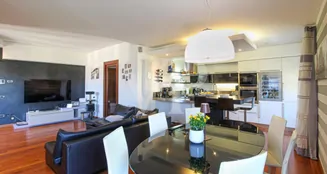 von_poll_real_estate_property_IT243551484_image_105