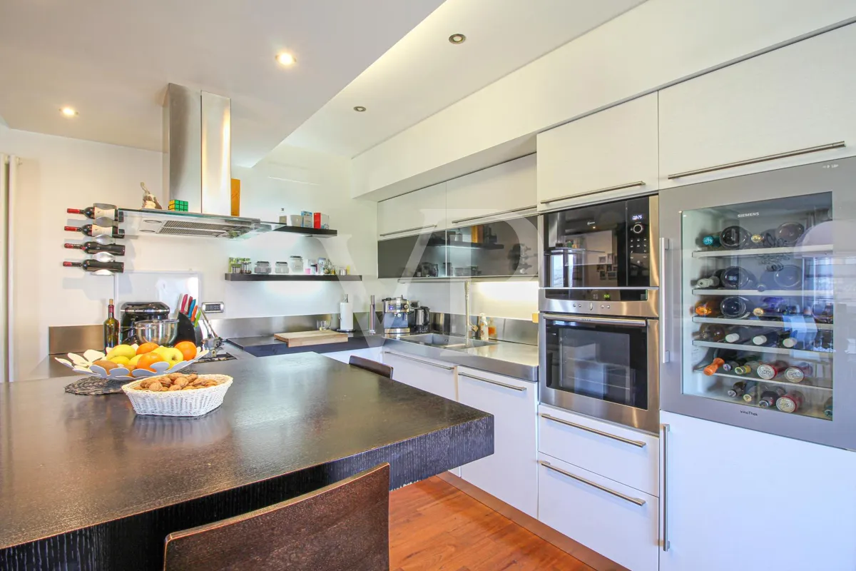 Elegante Wohnung mit Taverne