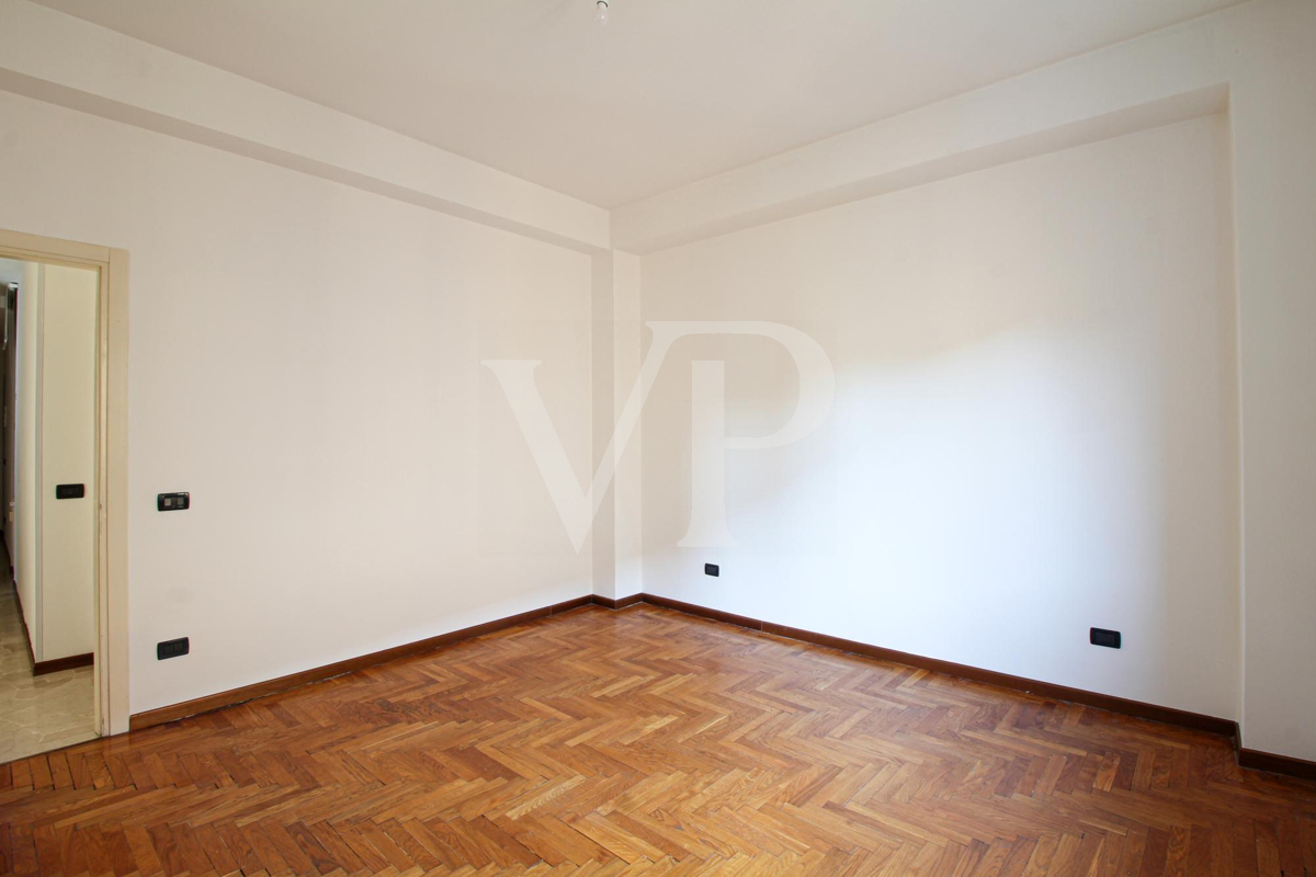 Drei-Zimmer-Wohnung mit Blick auf den Corso Palladio