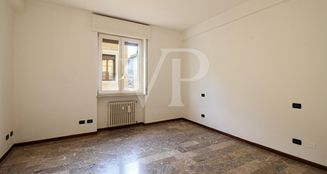 von_poll_real_estate_property_IT243551312_2_image_11