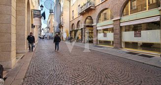 von_poll_real_estate_property_IT243551312_2_image_20
