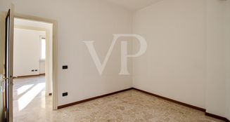von_poll_real_estate_property_IT243551312_2_image_18