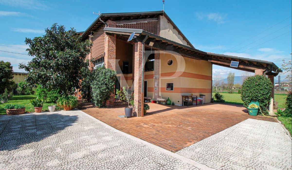A charming retreat in the heart of the Vicenza countryside
