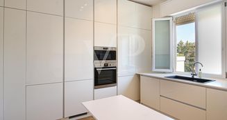 von_poll_real_estate_property_IT253551631_image_1