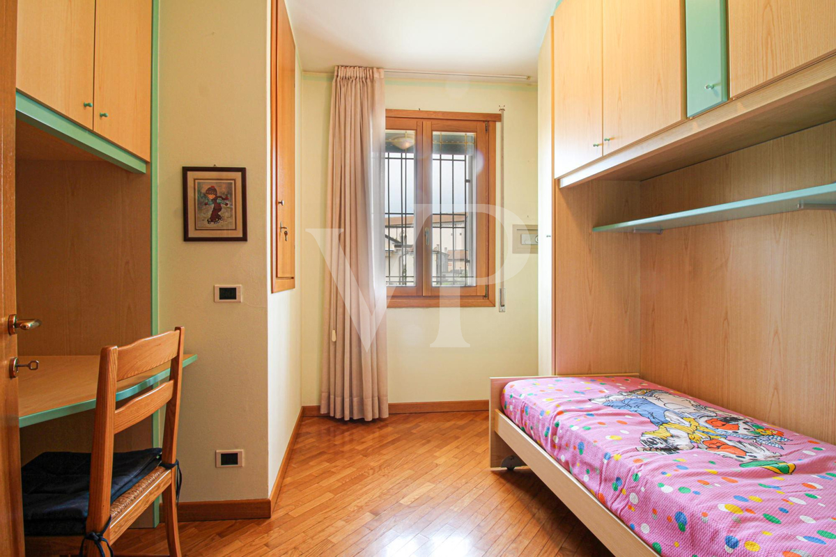 Möblierte Einzelwohnung