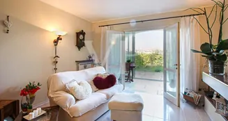 von_poll_real_estate_property_IT253551634_image_3