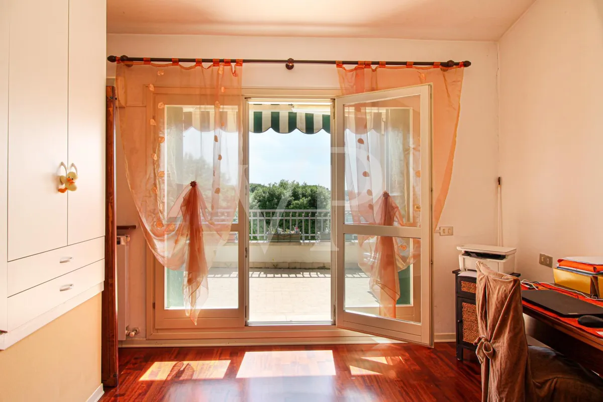 Terrassenvilla mit exklusivem Blick auf die Darsena dell'Orologio - Caorle