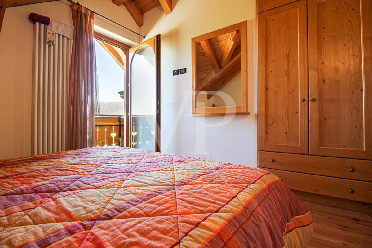 Chalet - Plurifamiliare con vista panoramica 
a due passi dal centro di Asiago