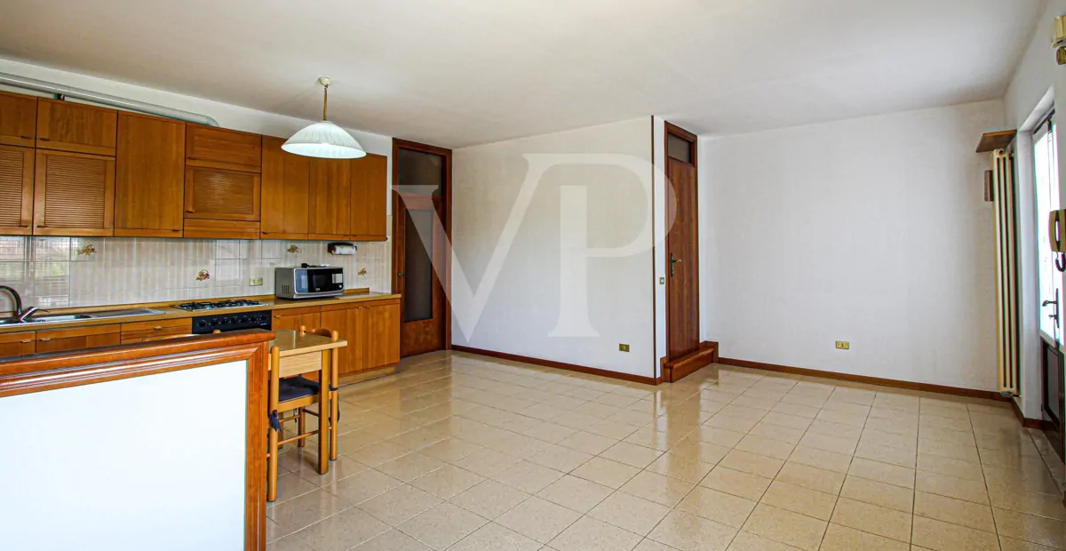 Duplex-Villa mit drei Zimmern und großem Privatgarten