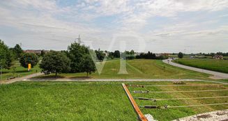 von_poll_real_estate_property_IT253551653_image_16