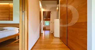 von_poll_real_estate_property_IT253551586_image_60