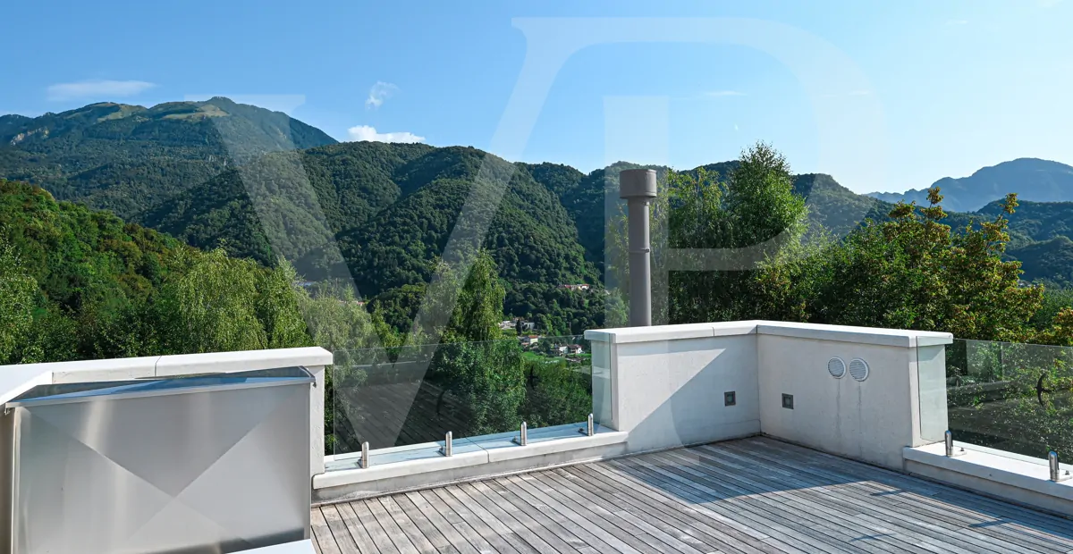 Moderne Villa mit Panoramablick auf die Hügel von Vicenza