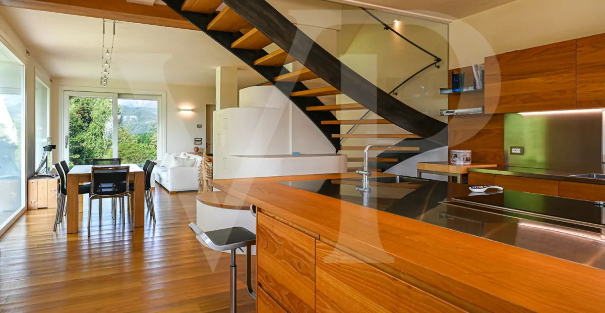 Moderne Villa mit Panoramablick auf die Hügel von Vicenza