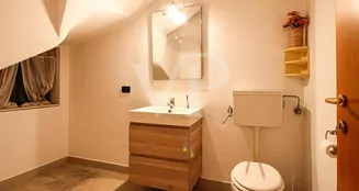 von_poll_real_estate_property_IT233551088_image_20