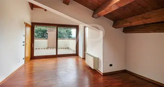 von_poll_real_estate_property_IT233551088_image_17