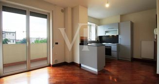 von_poll_real_estate_property_IT253551687_image_0