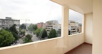 von_poll_real_estate_property_IT253551687_image_69