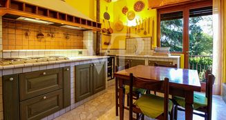 von_poll_real_estate_property_IT20355385_image_3