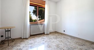 von_poll_real_estate_property_IT20355385_image_7