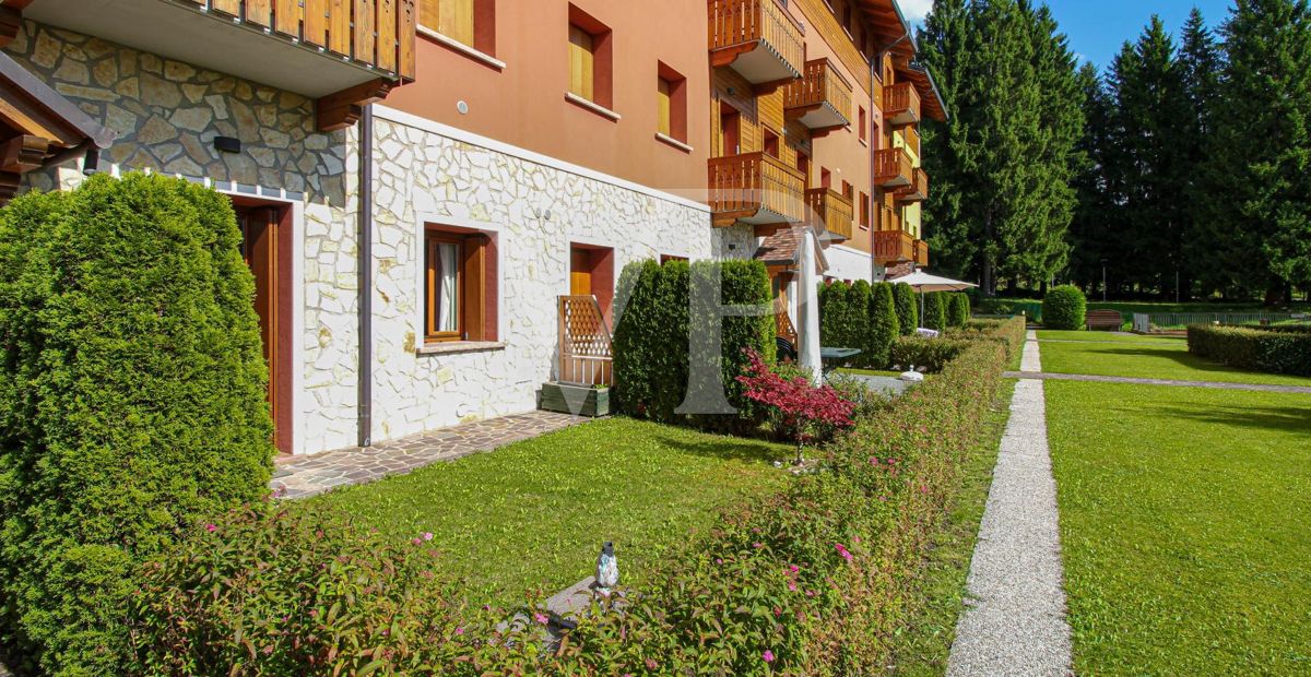 Zwei-Zimmer-Wohnung mit privatem Garten