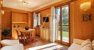 von_poll_real_estate_property_IT253551658_image_0