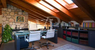 von_poll_real_estate_property_IT243551516_image_305