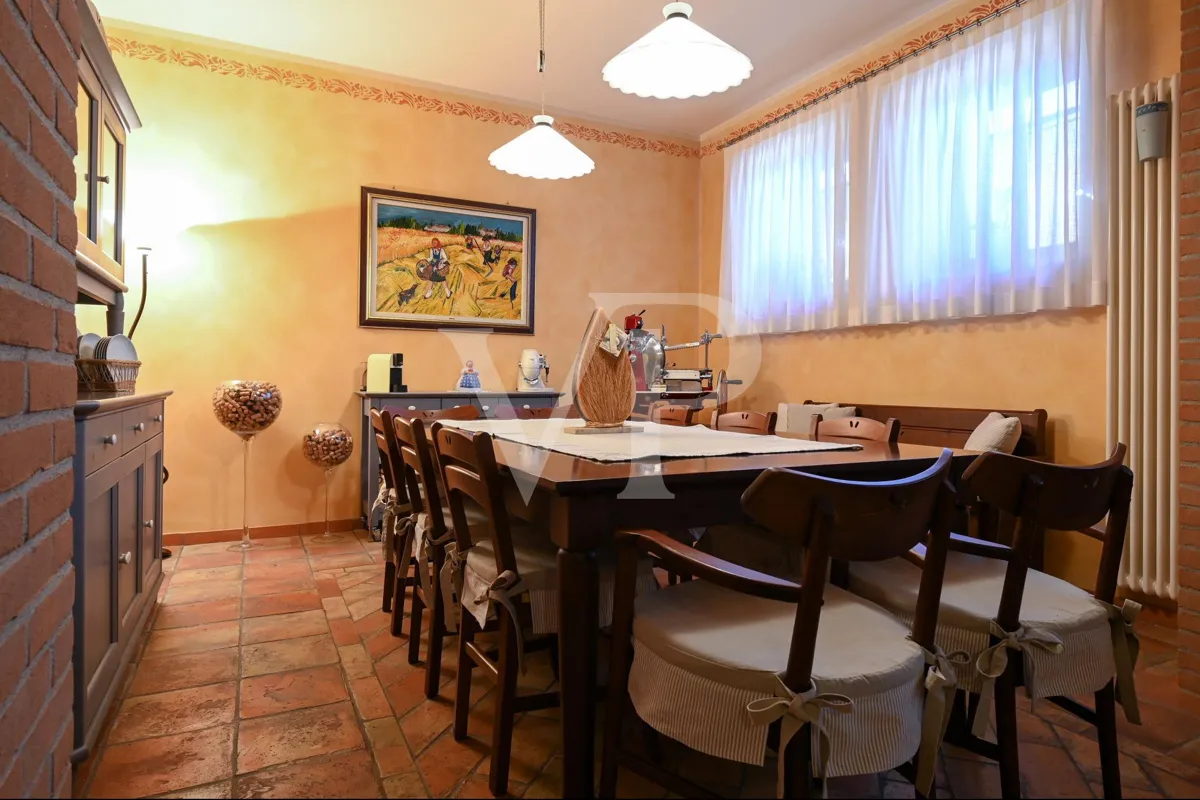 Exklusive Panoramavilla mit Pool