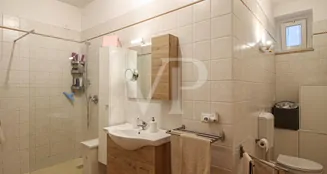 von_poll_real_estate_property_IT253551732_image_10