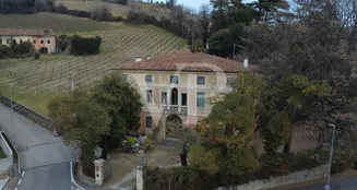 von_poll_real_estate_property_IT253551735_image_2