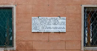 von_poll_real_estate_property_IT253551735_image_7