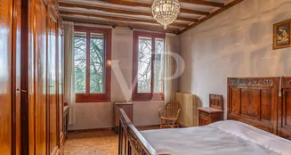 von_poll_real_estate_property_IT253551735_image_24