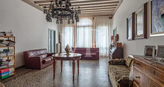 von_poll_real_estate_property_IT253551735_image_23