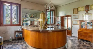 von_poll_real_estate_property_IT253551735_image_17