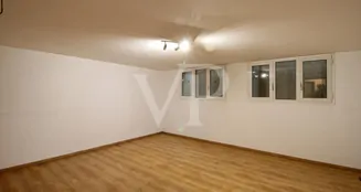 von_poll_real_estate_property_IT253551726_image_56