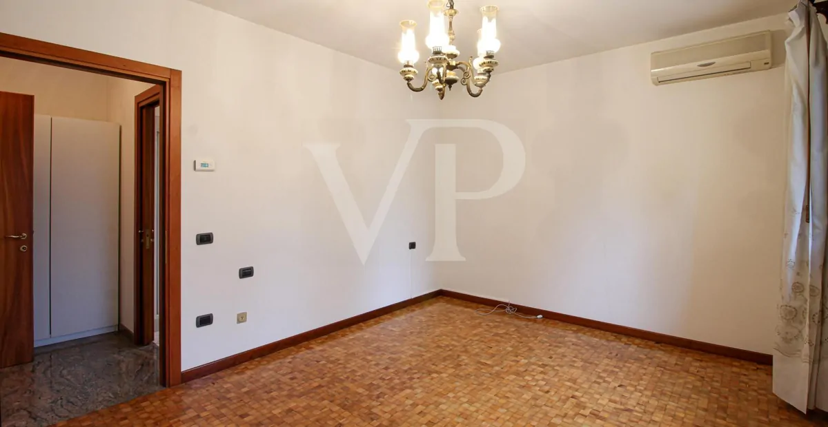 Villa singola a 5 minuti dalla Caserma Ederle