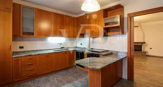 von_poll_real_estate_property_IT253551726_image_9