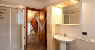 von_poll_real_estate_property_IT253551726_image_11