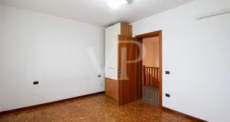 von_poll_real_estate_property_IT253551726_image_81