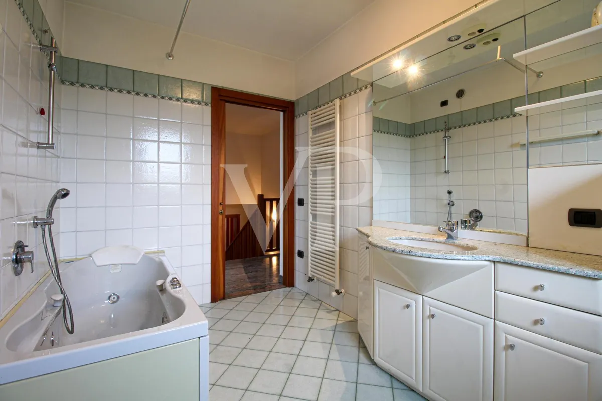 Villa singola a 5 minuti dalla Caserma Ederle