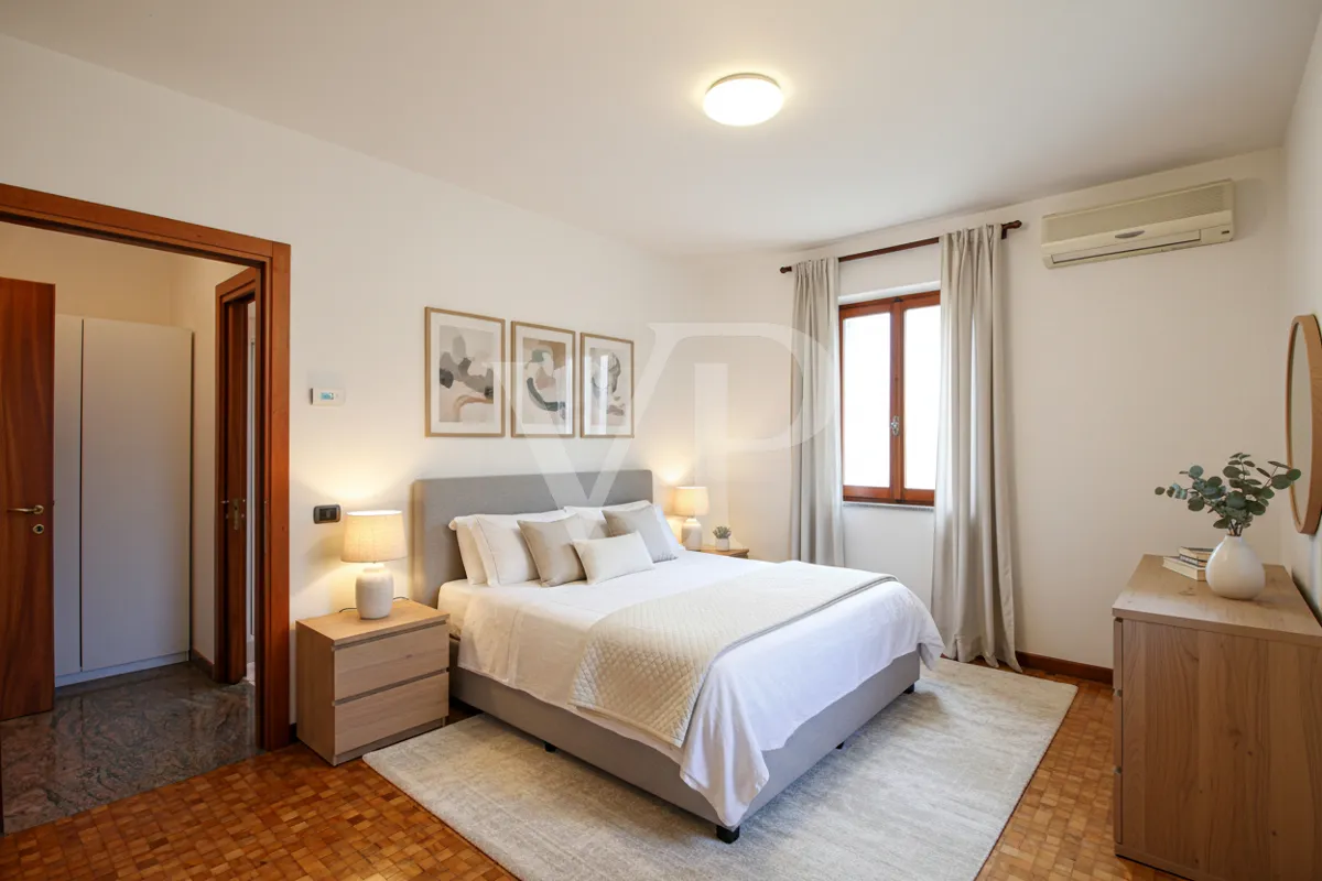 Virtual Home Staging