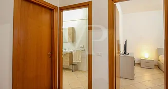 von_poll_real_estate_property_IT253551732_image_11