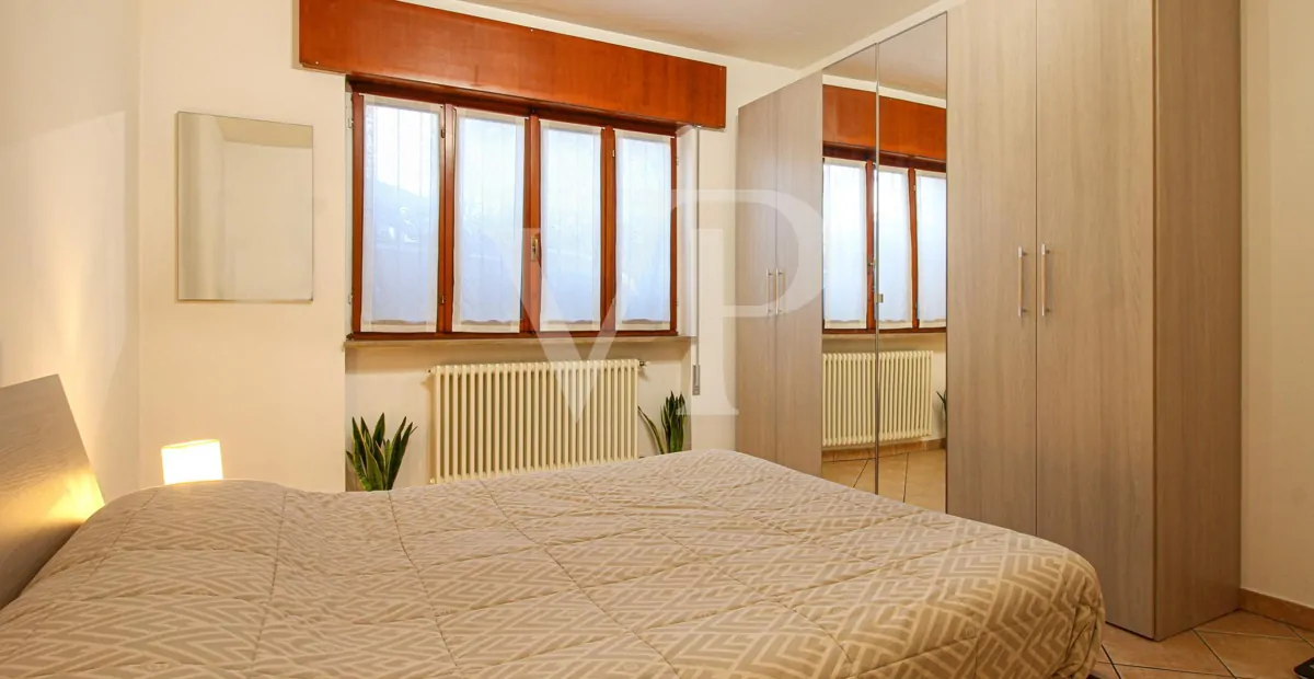 Appartamento bicamere rinnovato
piano terra ed accesso indipendente