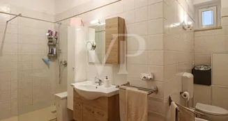 von_poll_real_estate_property_IT253551732_image_9