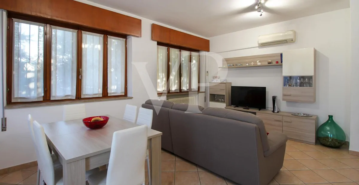 Appartamento bicamere rinnovato
piano terra ed accesso indipendente