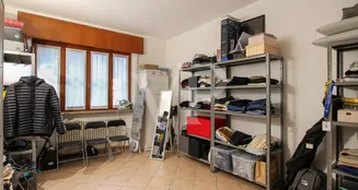 von_poll_real_estate_property_IT253551732_image_24