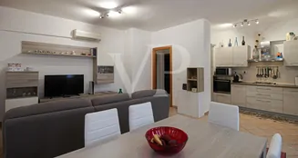 von_poll_real_estate_property_IT253551732_image_2