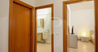 von_poll_real_estate_property_IT253551732_image_77